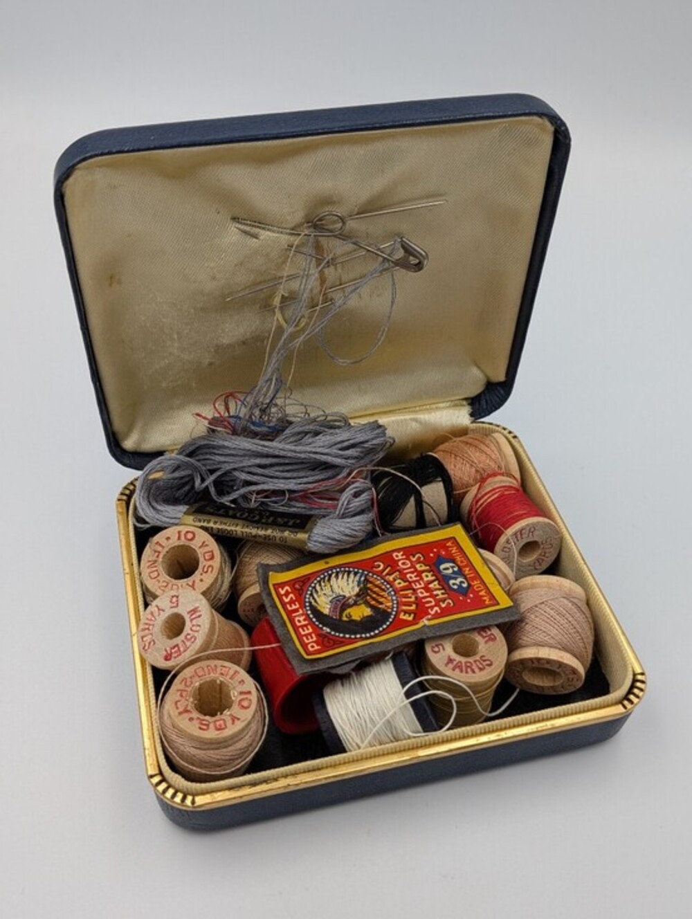 Vintage mid-century sewing darning kit wood bobbins spools